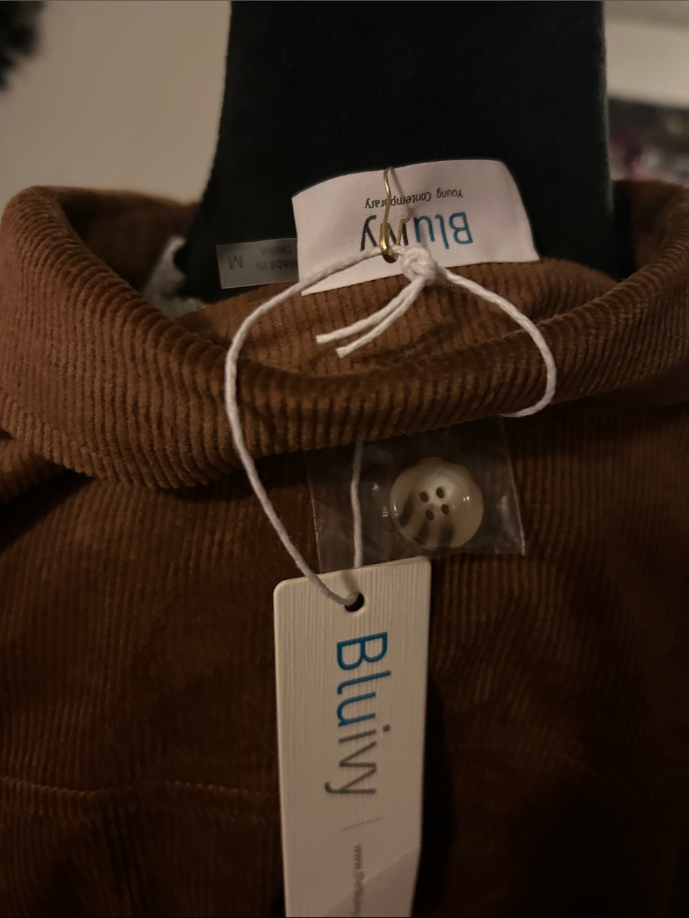 Blu ivy cord cropped Shacket from three birds nest. NWT. M - Picture 4 of 4